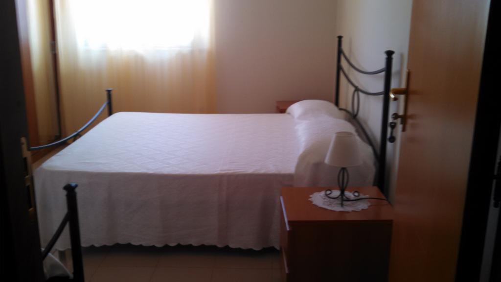 Joanne B&B Canicattini Bagni Pokoj fotografie